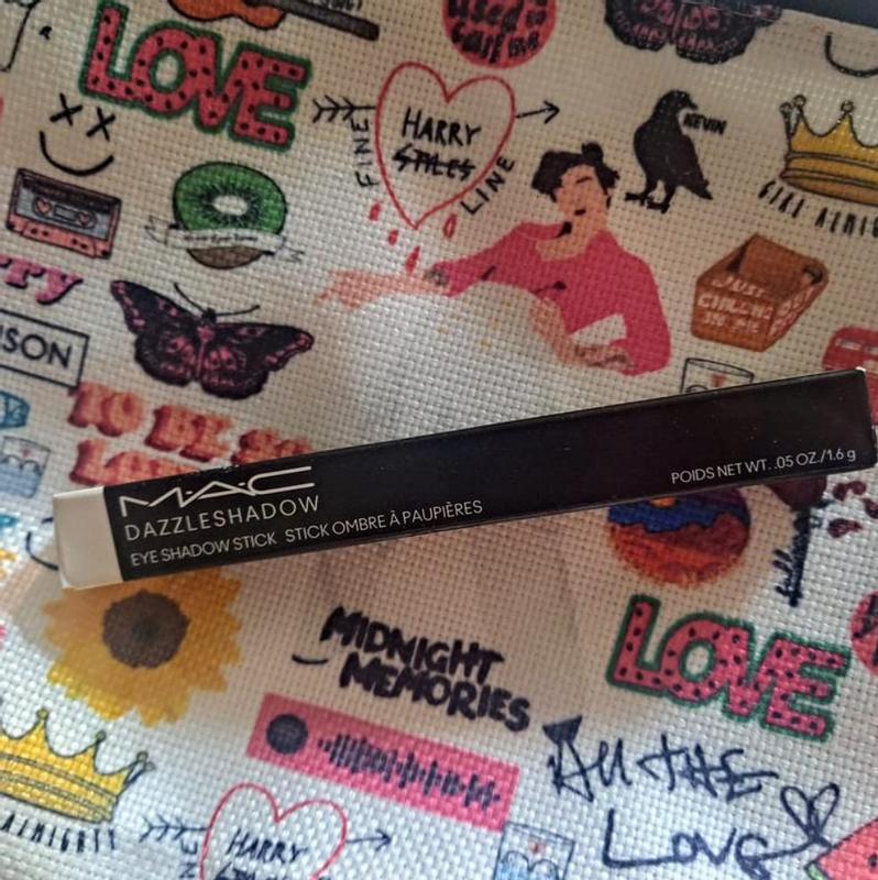 Lovely shimmer eyeshadow stick