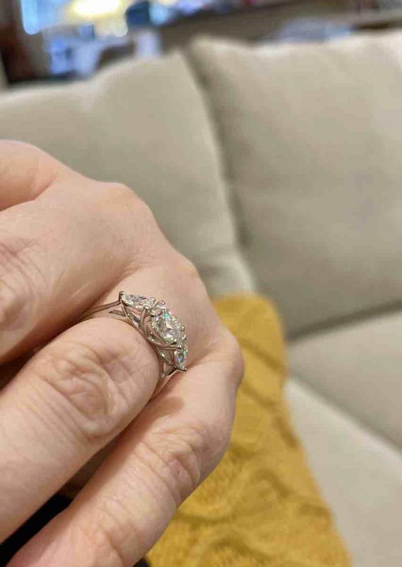 Review Thumbnail Image 1 246701525