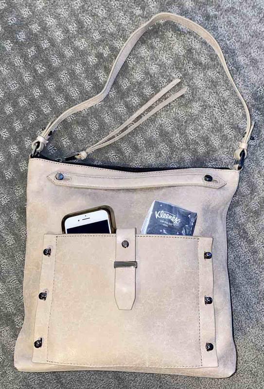 Review Thumbnail Image 1 218003695