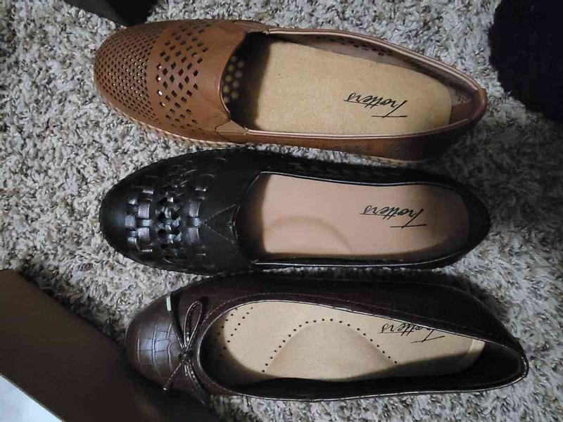 Review Thumbnail Image 0 237405622