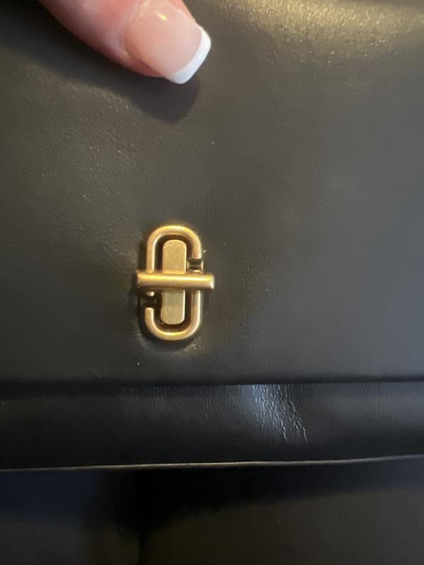 Review Thumbnail Image 0 238880433