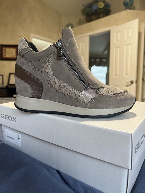 Review Thumbnail Image 2 236484528