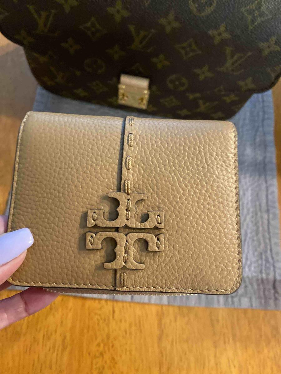 Review Thumbnail Image 0 207671936