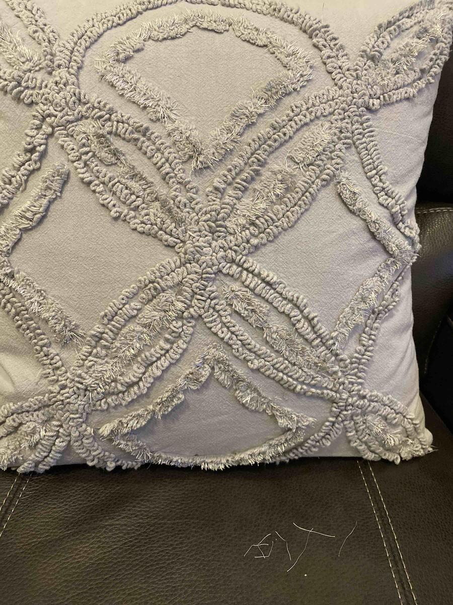 Review Thumbnail Image 0 201486705