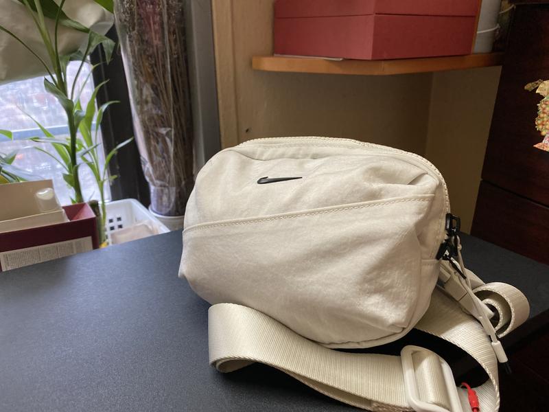 Review Thumbnail Image 0 238595680