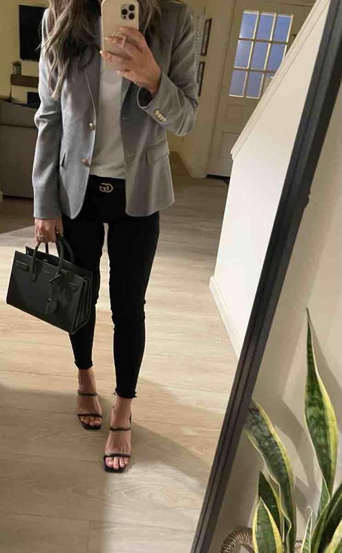 Review Thumbnail Image 0 215650139