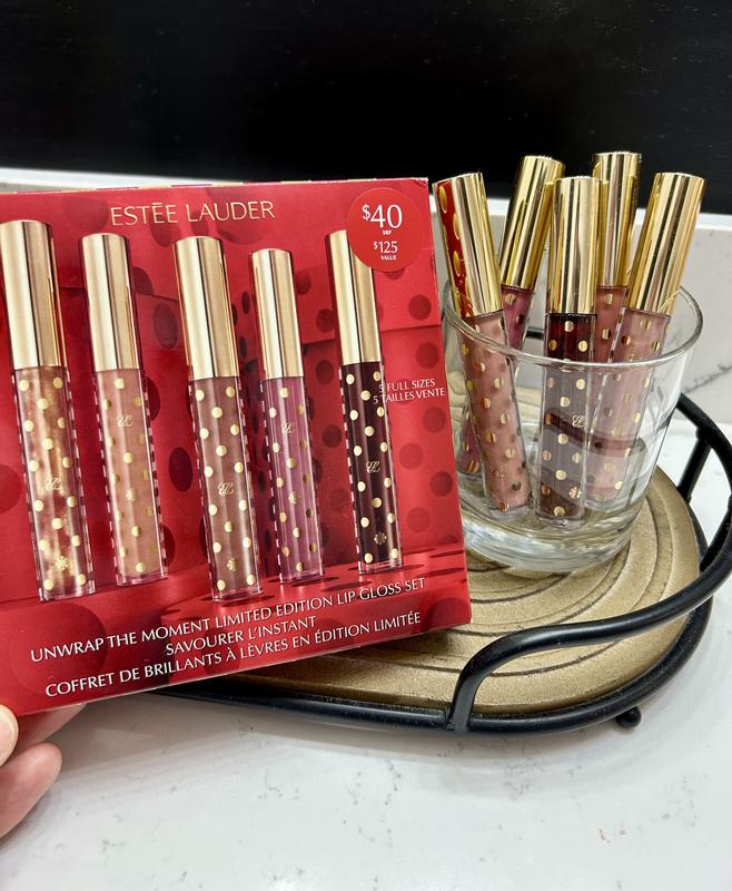 Customer photo for "Lovely gloss set!"
