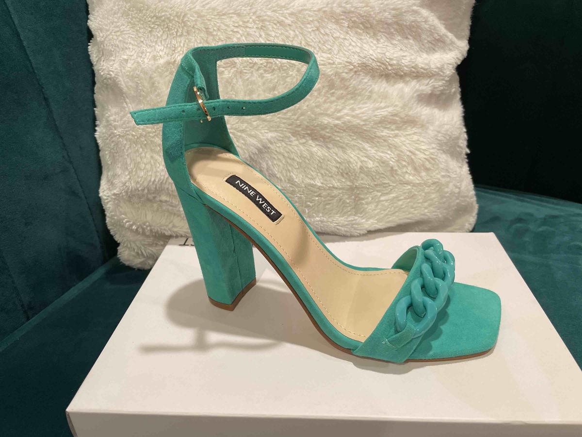 Review Thumbnail Image 0 206163885