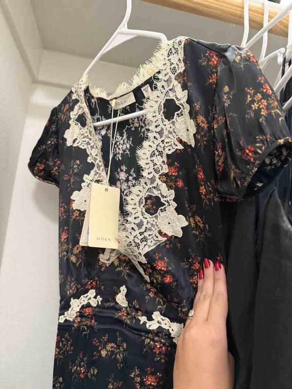 Review Thumbnail Image 0 246503163