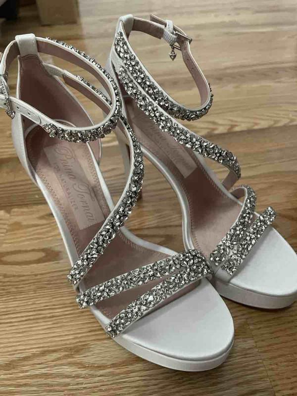 Review Thumbnail Image 0 228005672