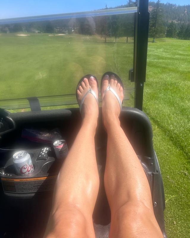 Customer photo for "Olukai Leather flip flop"