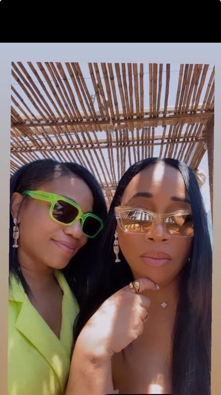 Review Thumbnail Image 0 229573652