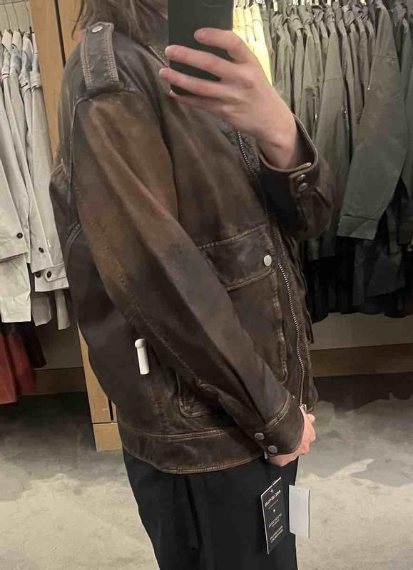 Review Thumbnail Image 0 243403804