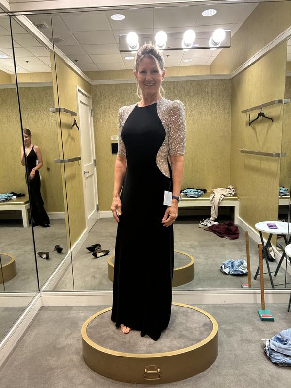 Customer photo for "Very elegant dress!"