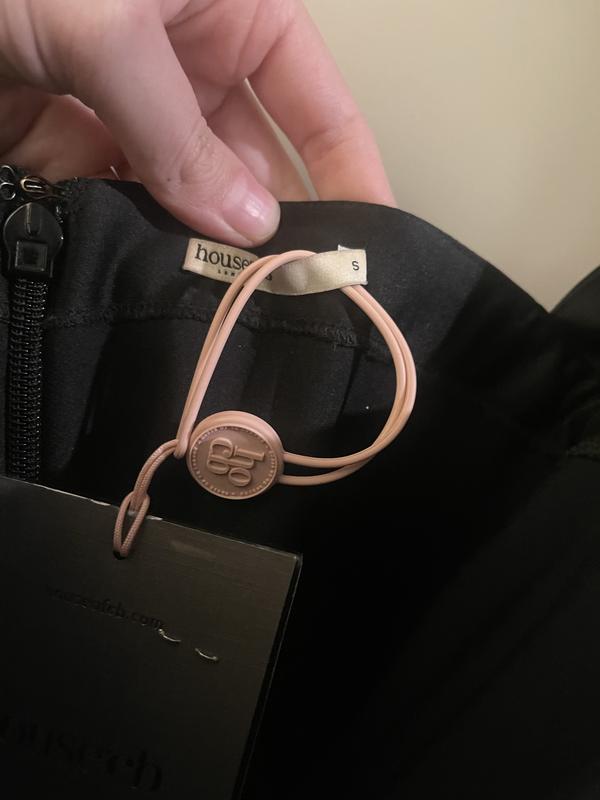 Review Thumbnail Image 1 229910736