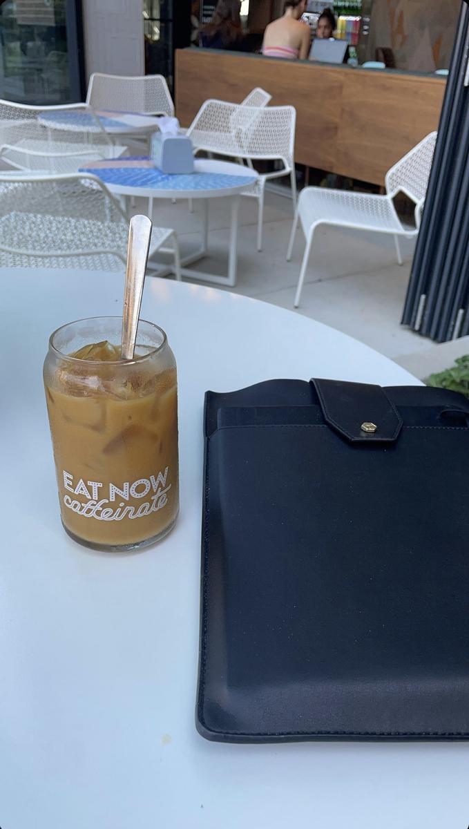 Review Thumbnail Image 0 210247008