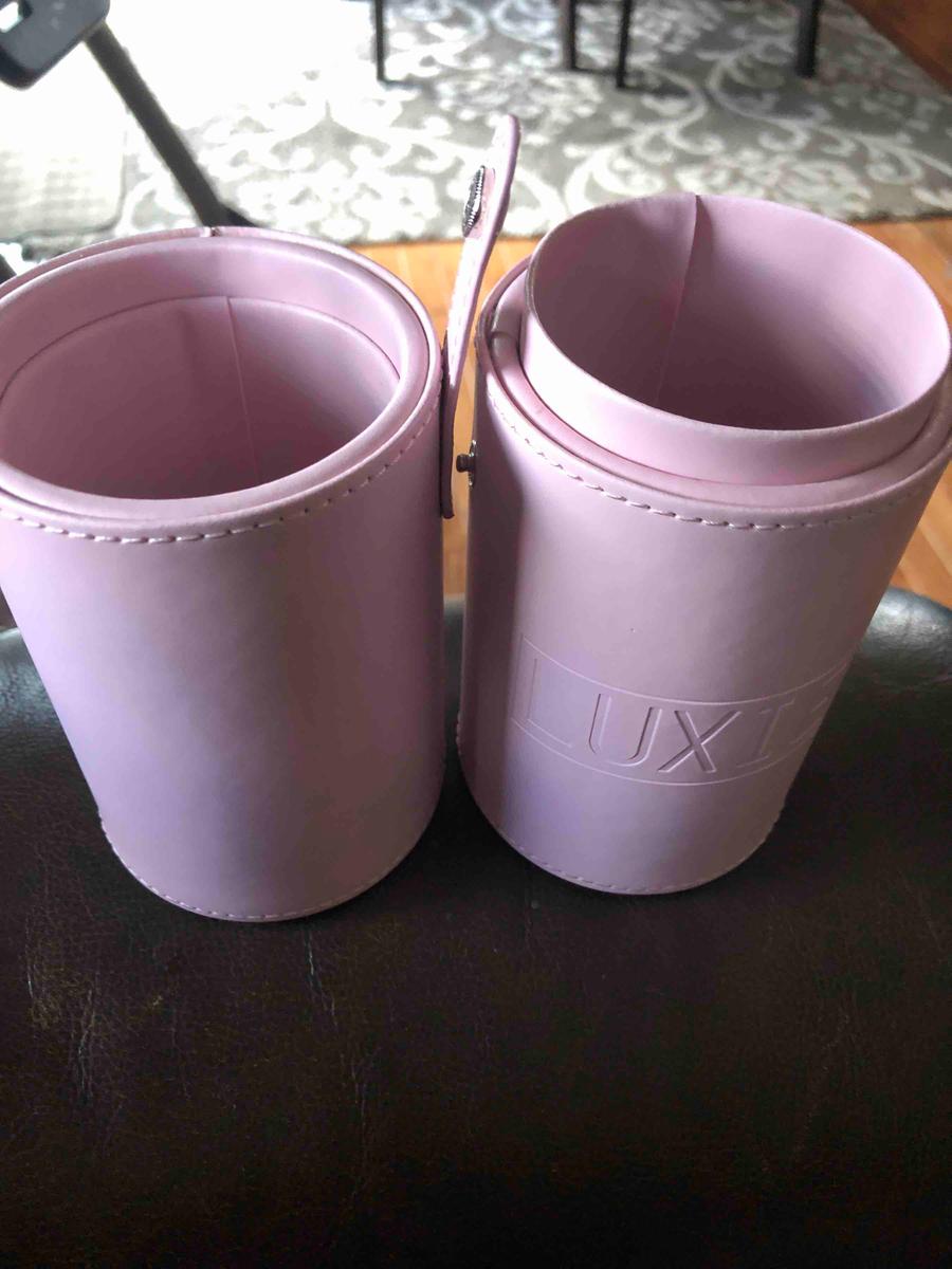 Review Thumbnail Image 0 195280914