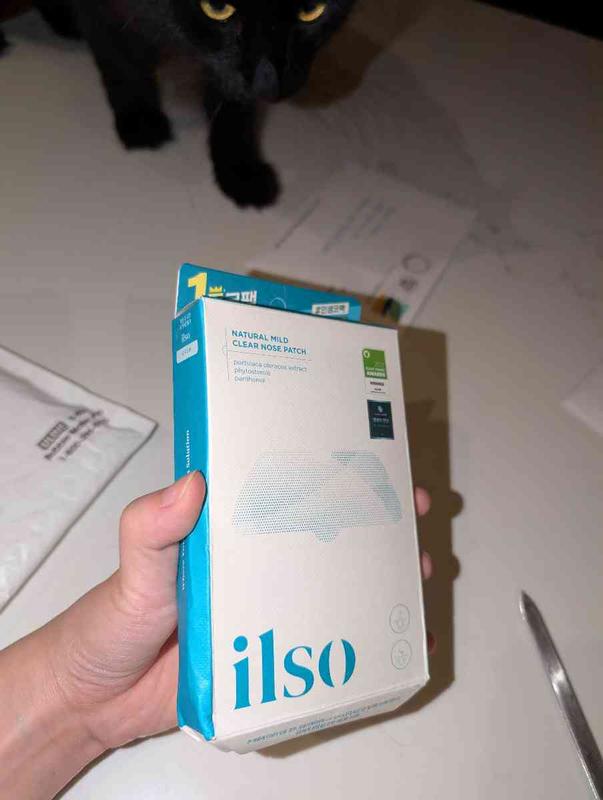 Customer photo for "Box came smashed up and opened"