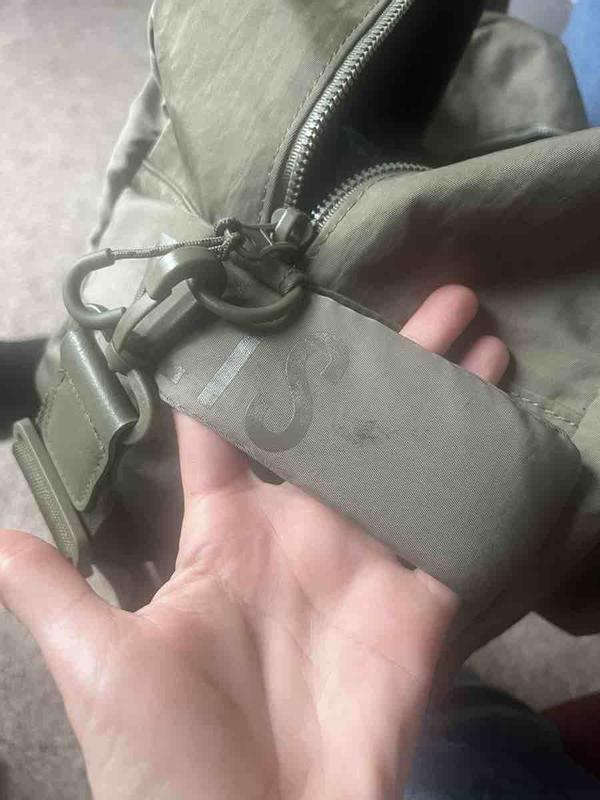 Review Thumbnail Image 0 238555470