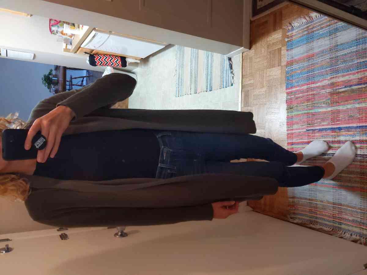 Review Thumbnail Image 0 199834797