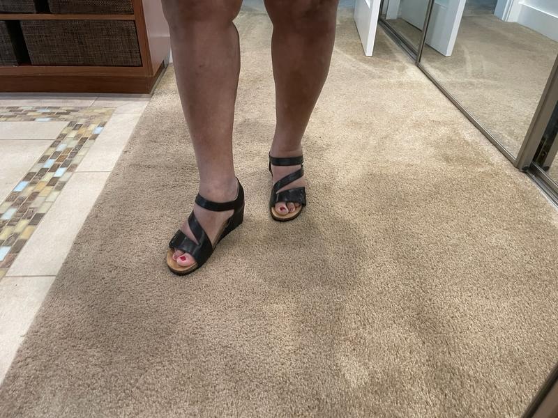 Review Thumbnail Image 0 235098192