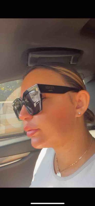 Review Thumbnail Image 0 234898390