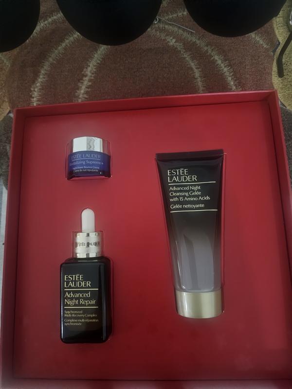 Customer photo for "Glowing skin"