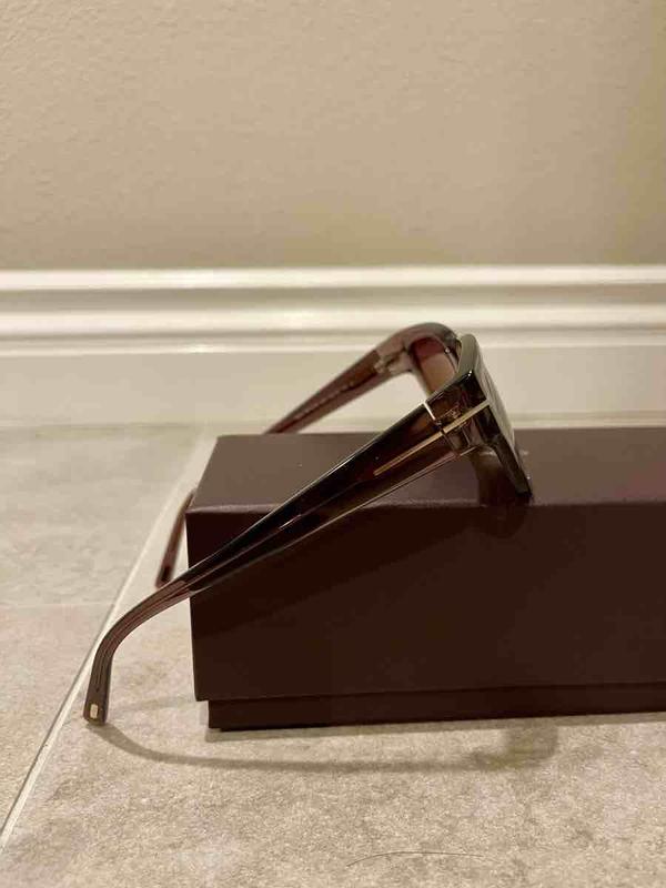 Review Thumbnail Image 2 234536873