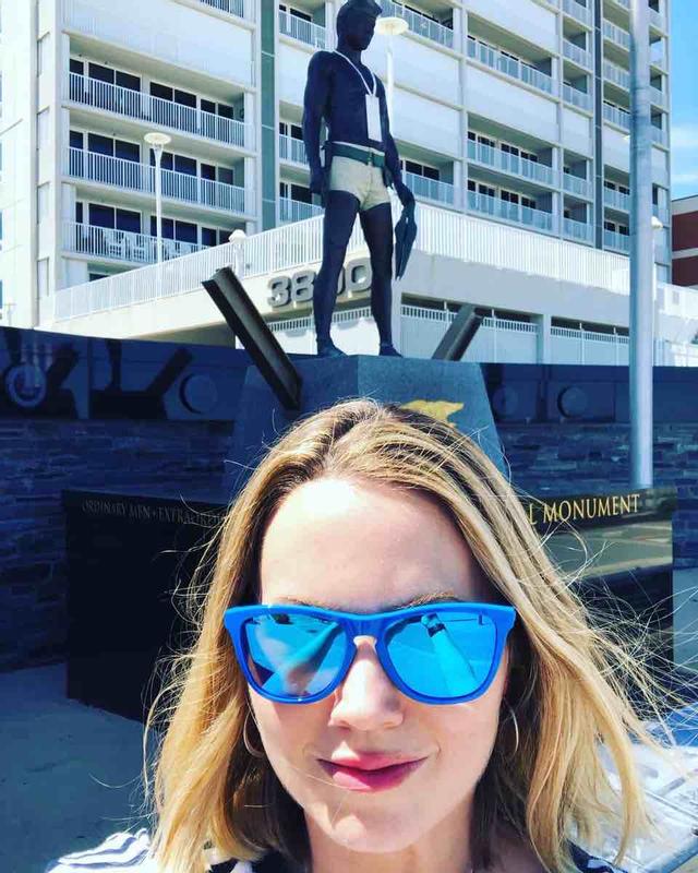 Review Thumbnail Image 0 216281179