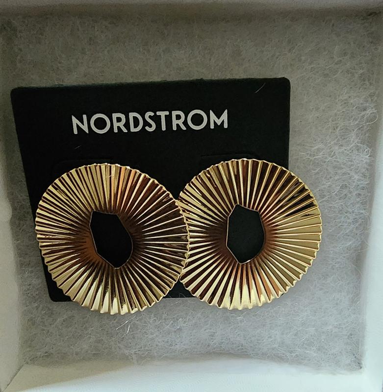 Review Thumbnail Image 2 232390194