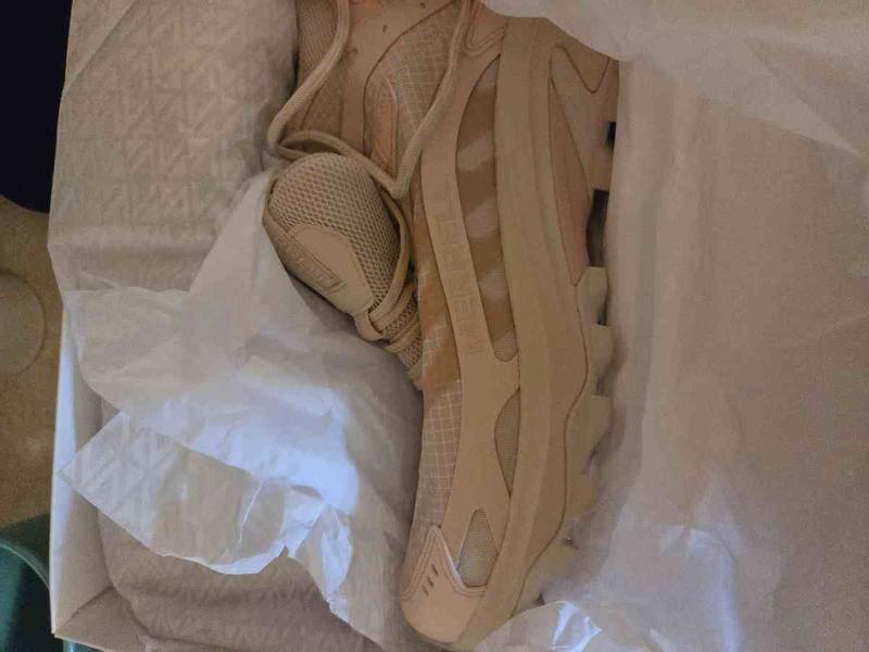 Review Thumbnail Image 0 246085942