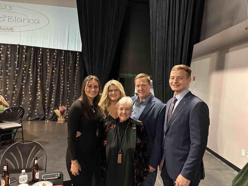 Review Thumbnail Image 1 229611776