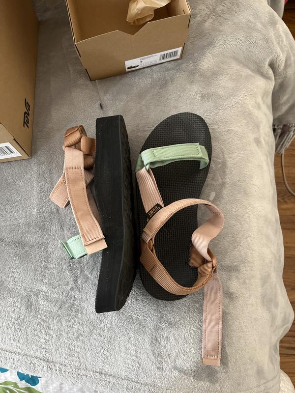 Customer photo for "Great Little Sandal!"