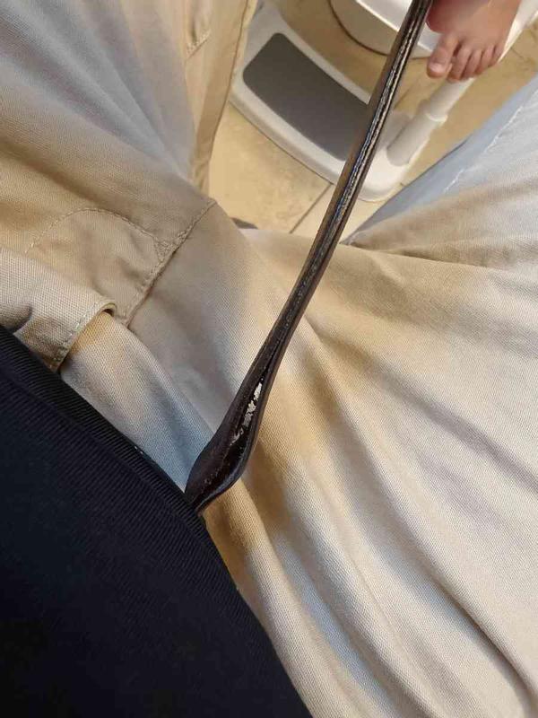 Customer photo for "Love the style but very poor quality"