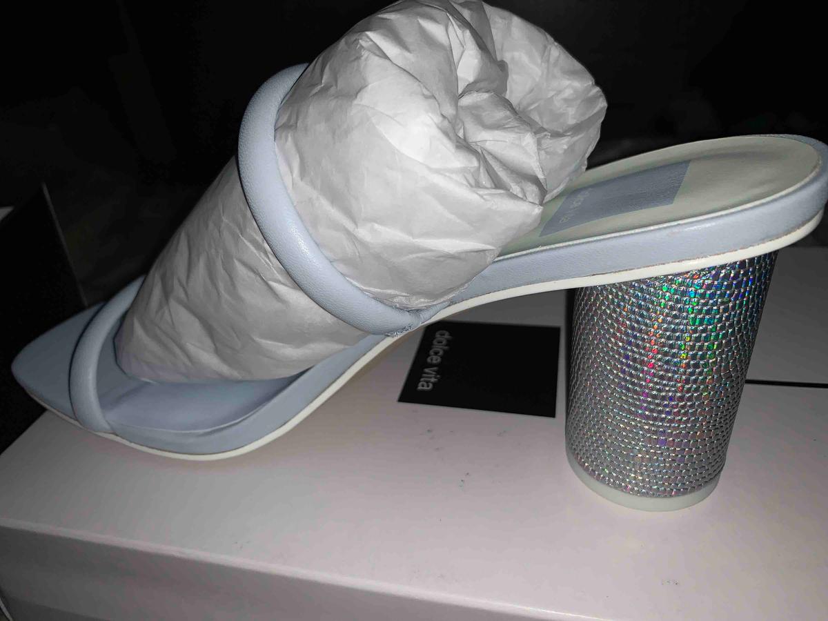 Review Thumbnail Image 0 195887789