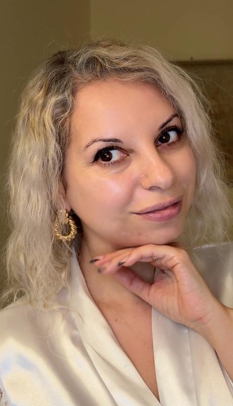 Customer photo for "Smooth, refreshed under-eyes in days"