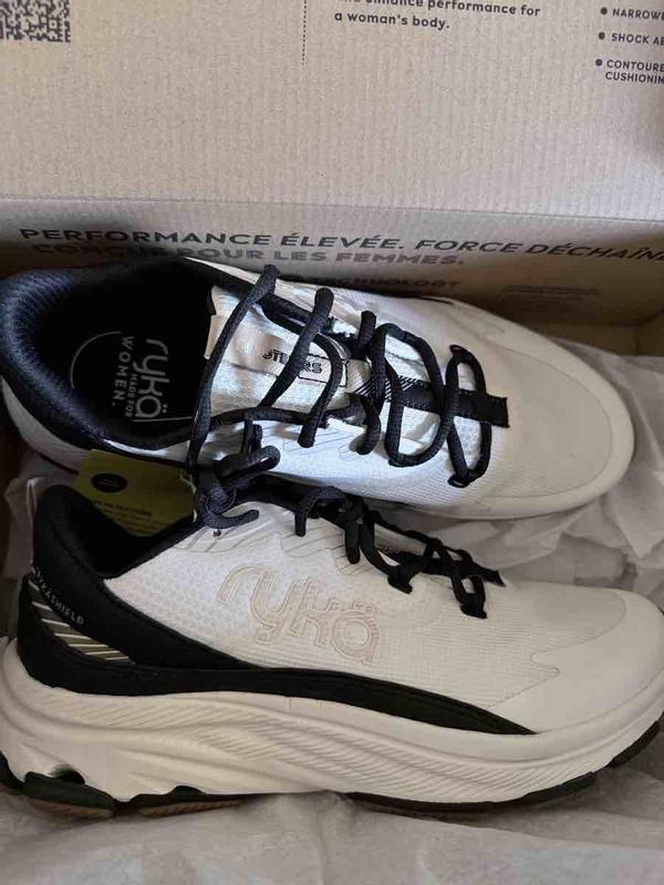 Customer photo for "great walking sneaker"