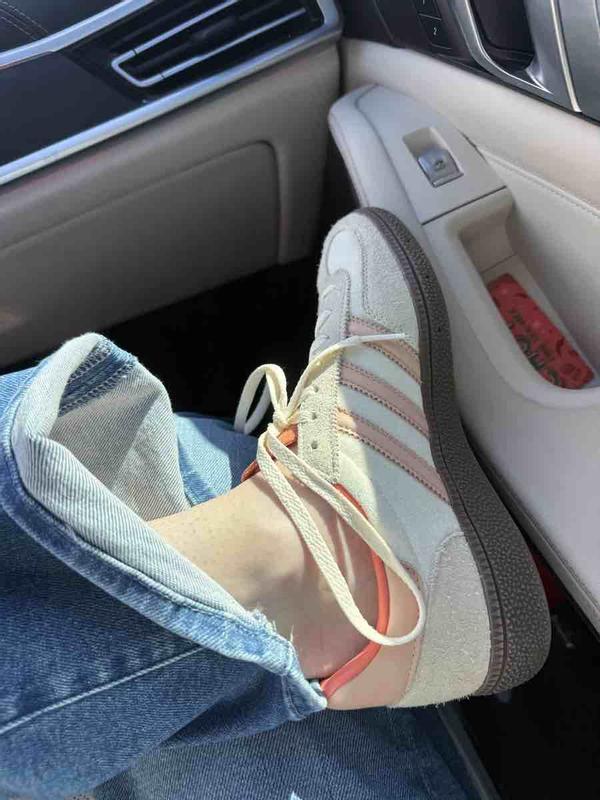 Review Thumbnail Image 0 239480768