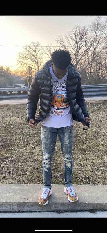 Review Thumbnail Image 0 215682490