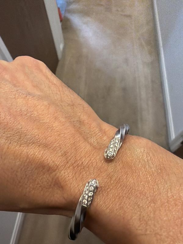 Review Thumbnail Image 0 246933636