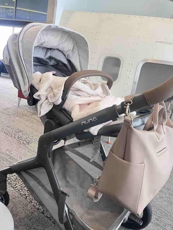 Customer photo for "great stroller but bulky"