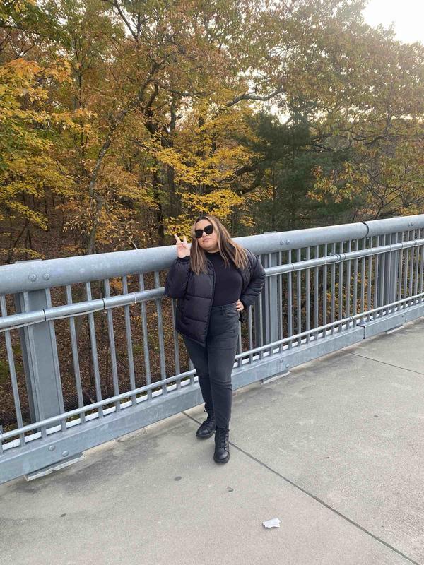 Review Thumbnail Image 0 212059227