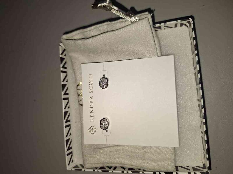 Review Thumbnail Image 0 235079889