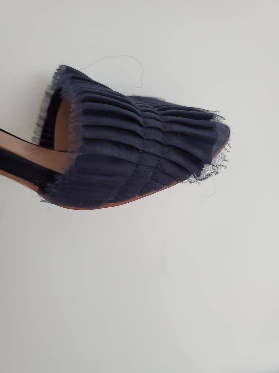 Review Thumbnail Image 0 197303119