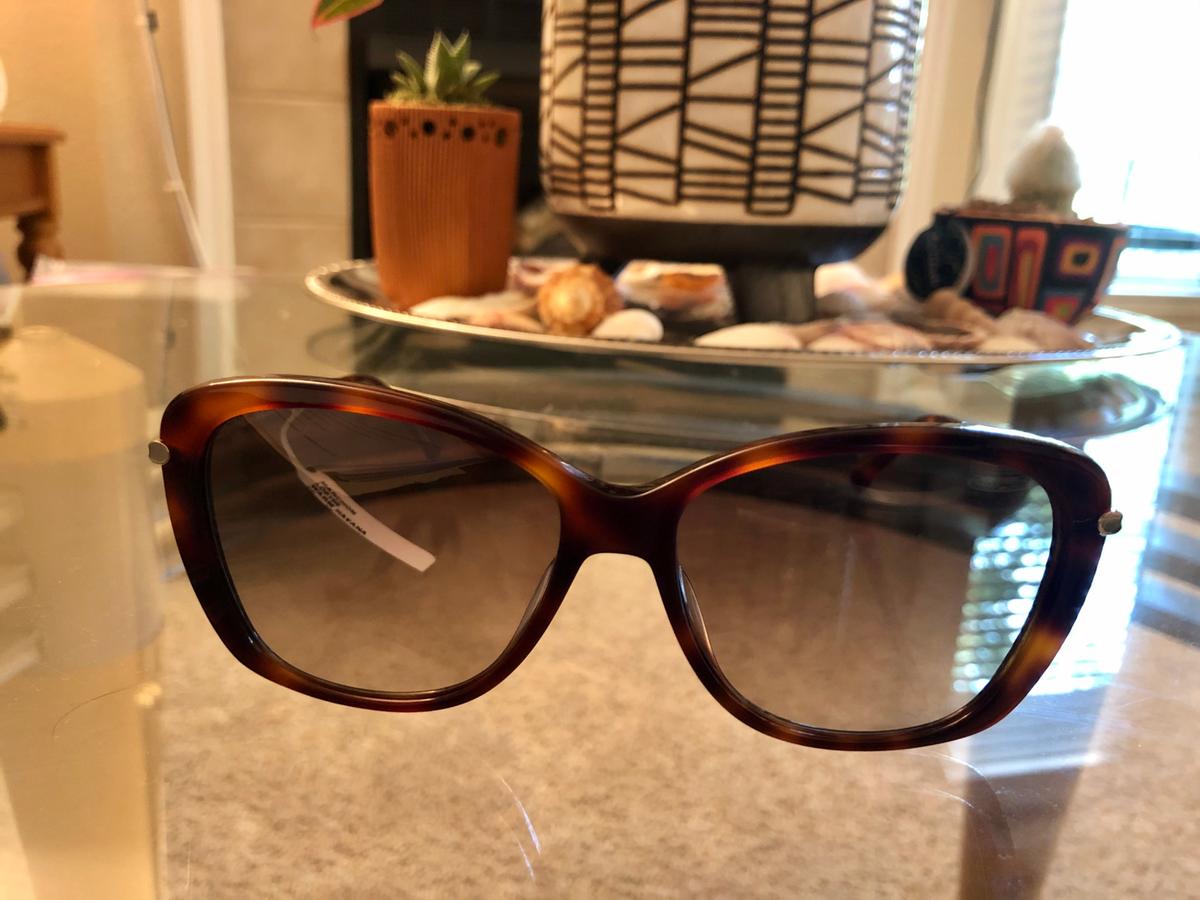 Review Thumbnail Image 0 198544733