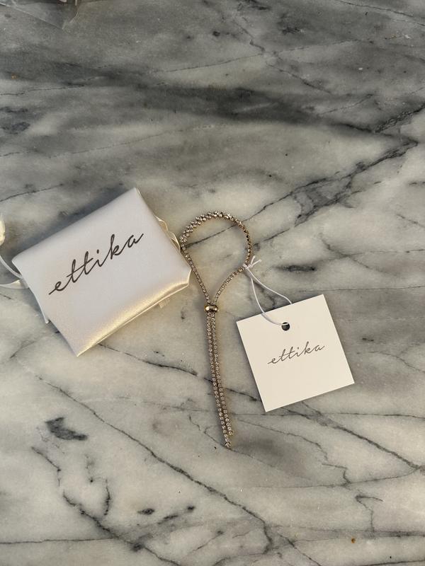 Customer photo for "Gorgeous Bracelet"