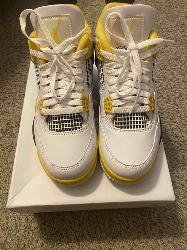 Review Thumbnail Image 2 235587152