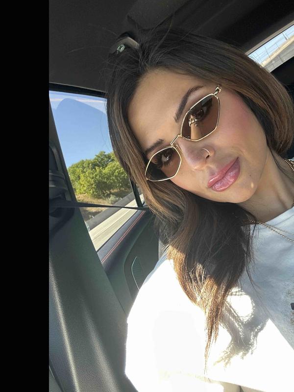 Review Thumbnail Image 0 243245398