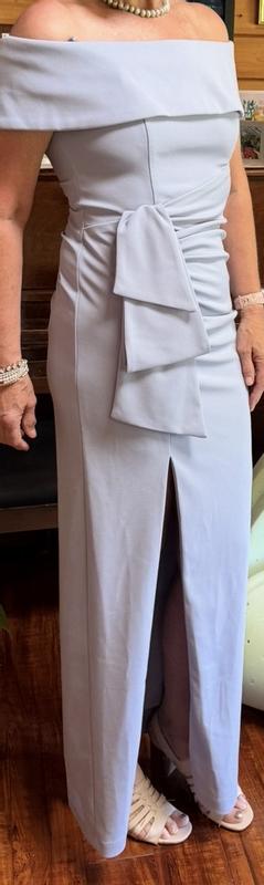 Customer photo for "Beautiful dress, great fabric and fits beautifully"