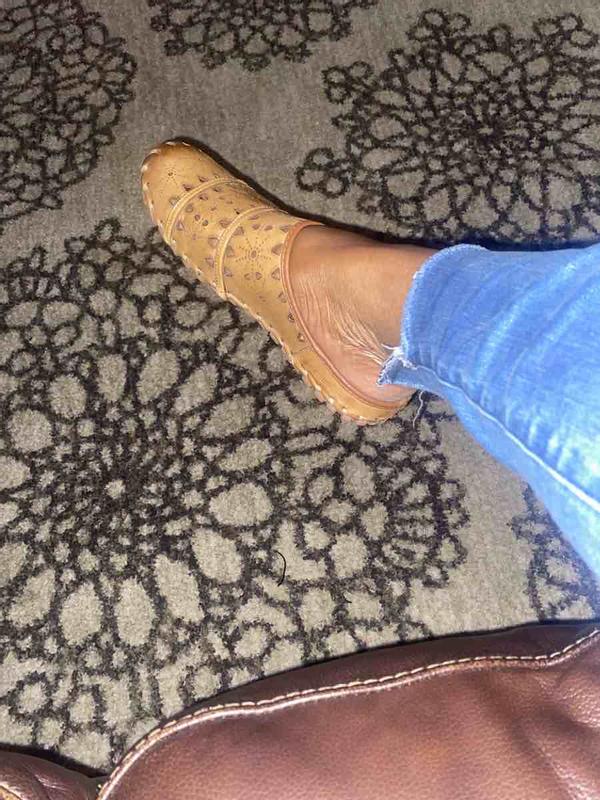 Review Thumbnail Image 0 228749891